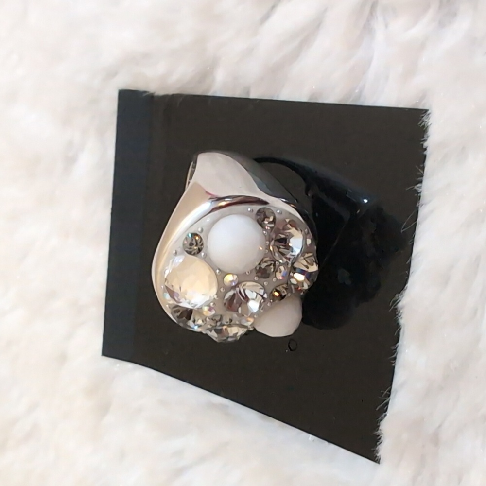 Swarovski| Silver White Glass With Clear Rhinestone Cocktail Ring - Picture 7 of 8